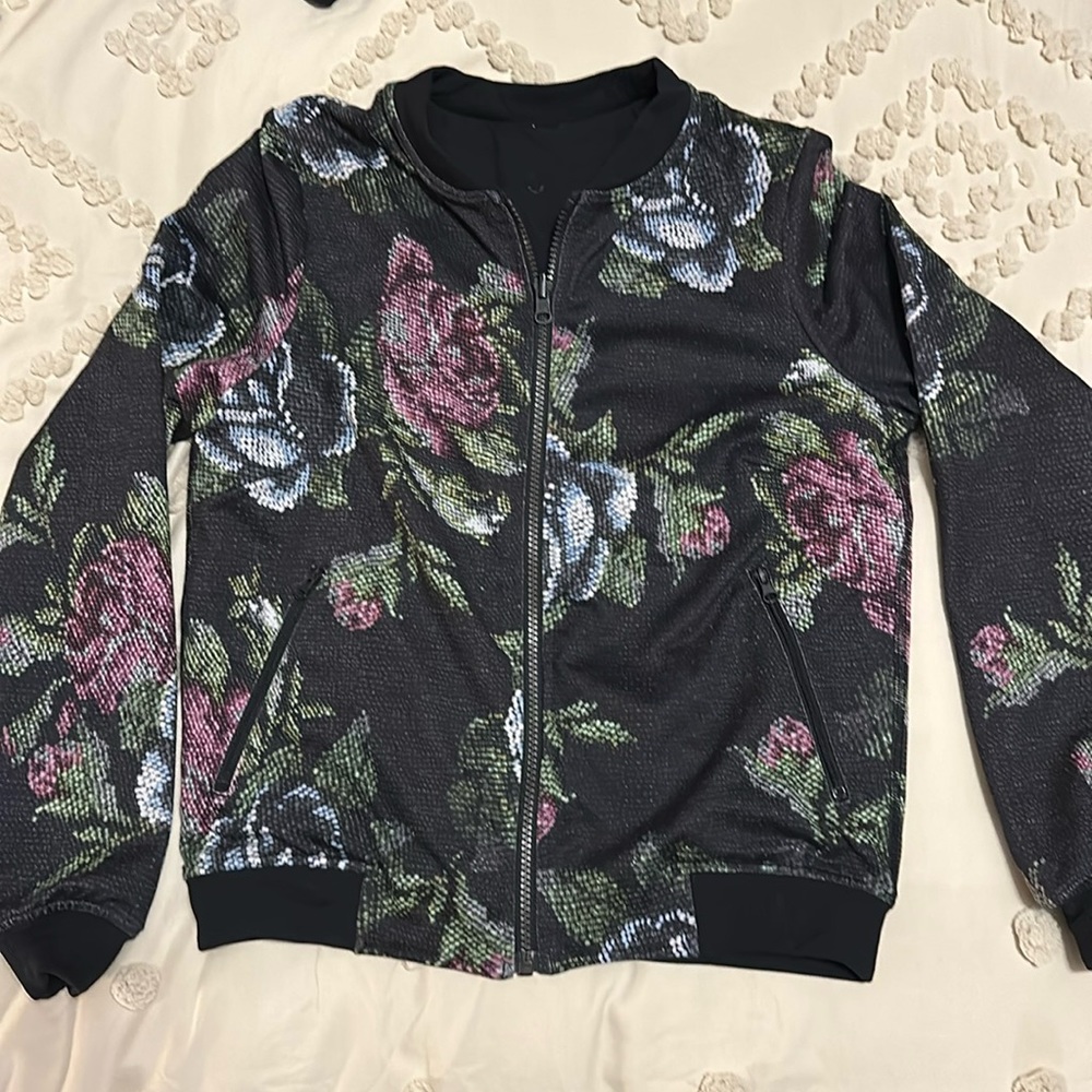 Lululemon Party Bomb Jacket *Reversible*
